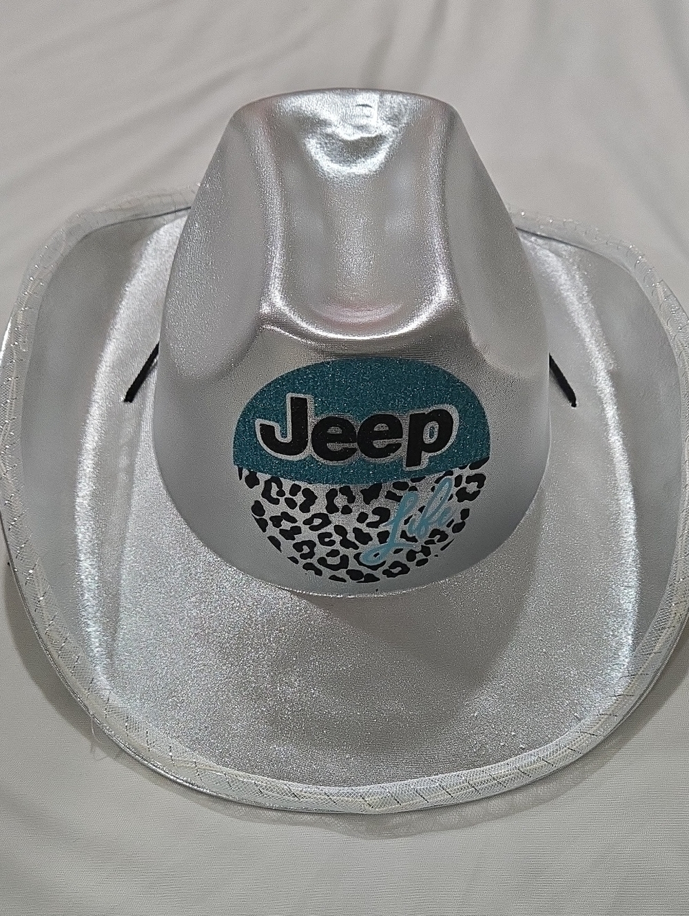 Womand JEEP, Silver Cowgirl Hat with Teal Logo and Leopard Accent